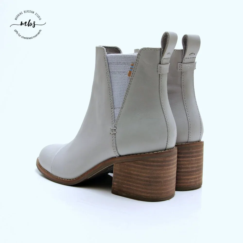 Toms women size